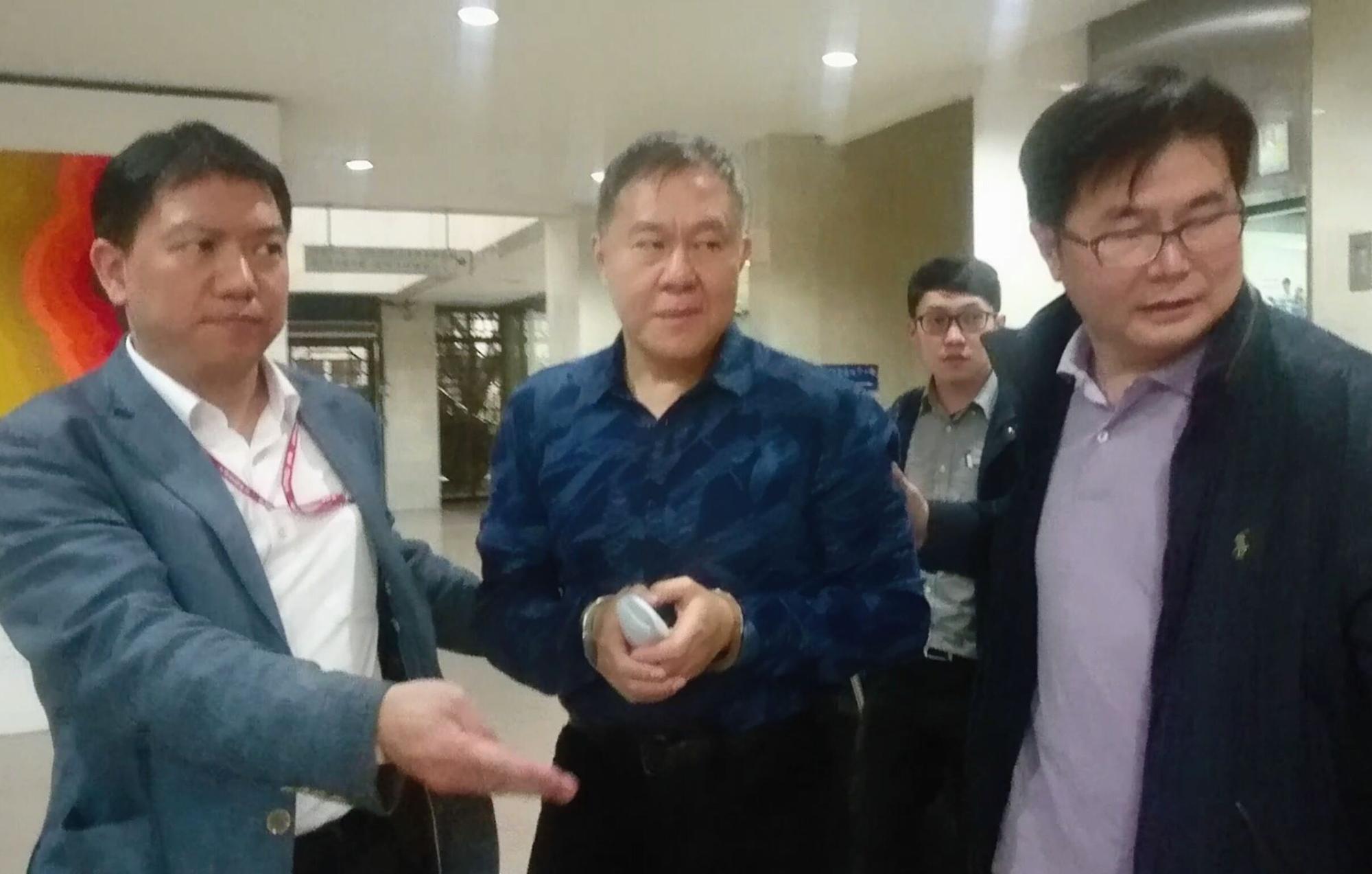 何鴻燊帳房馮志明 涉台灣土地賤賣案被拘