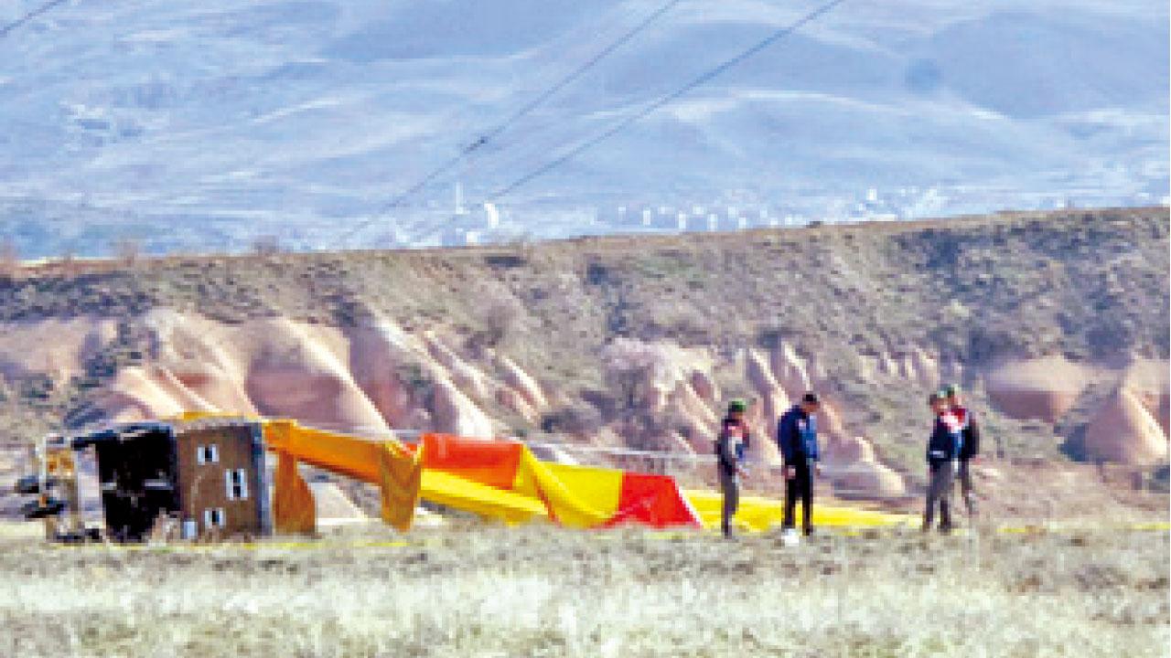 土國熱氣球撞電纜21死傷