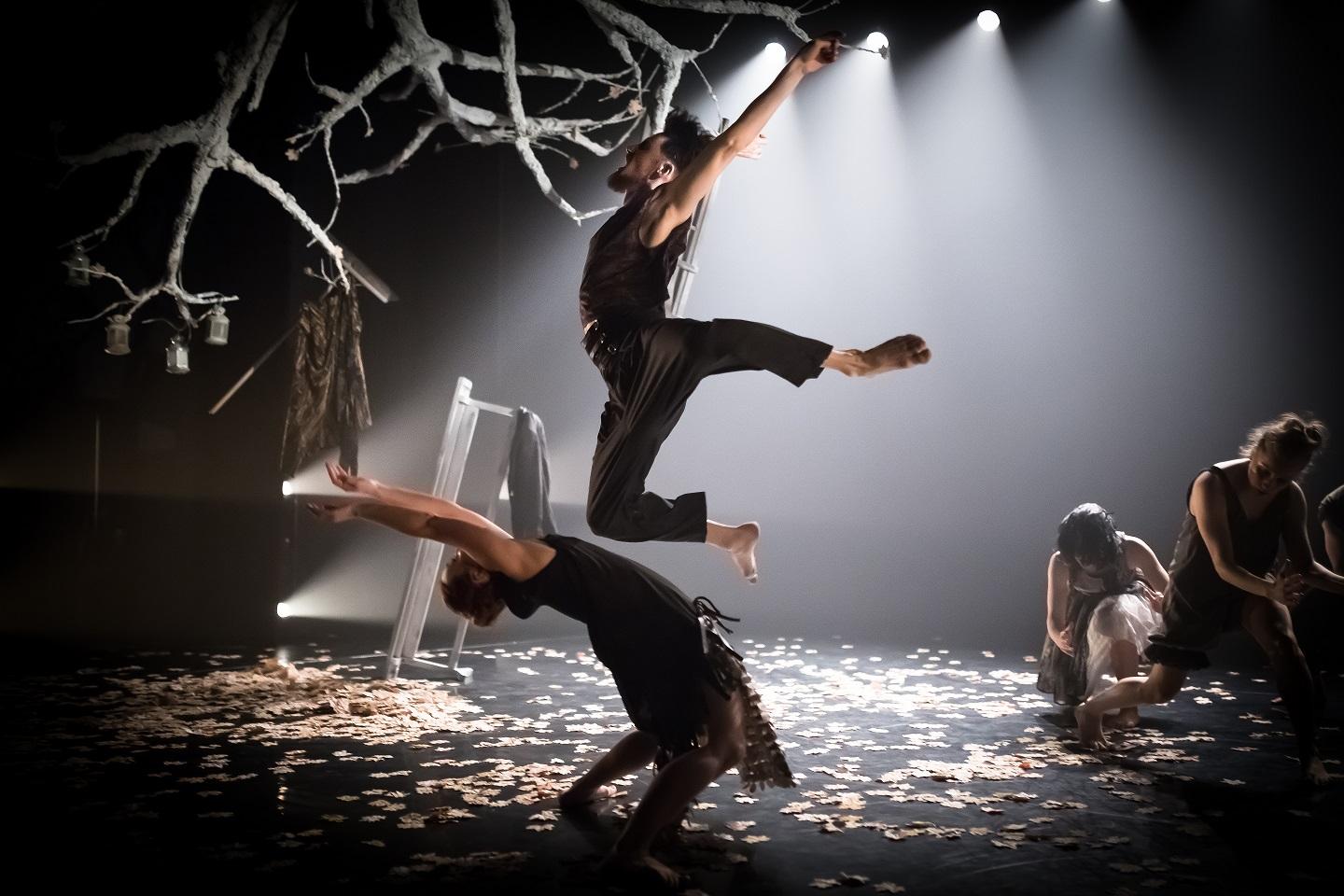 ArtisTree開幕藝術免費睇