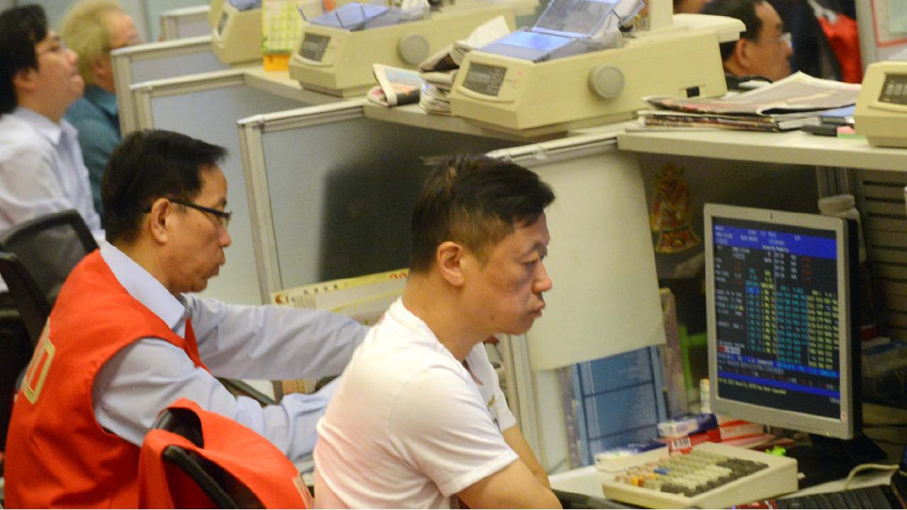 兩創板新股上市 表現一賺一蝕