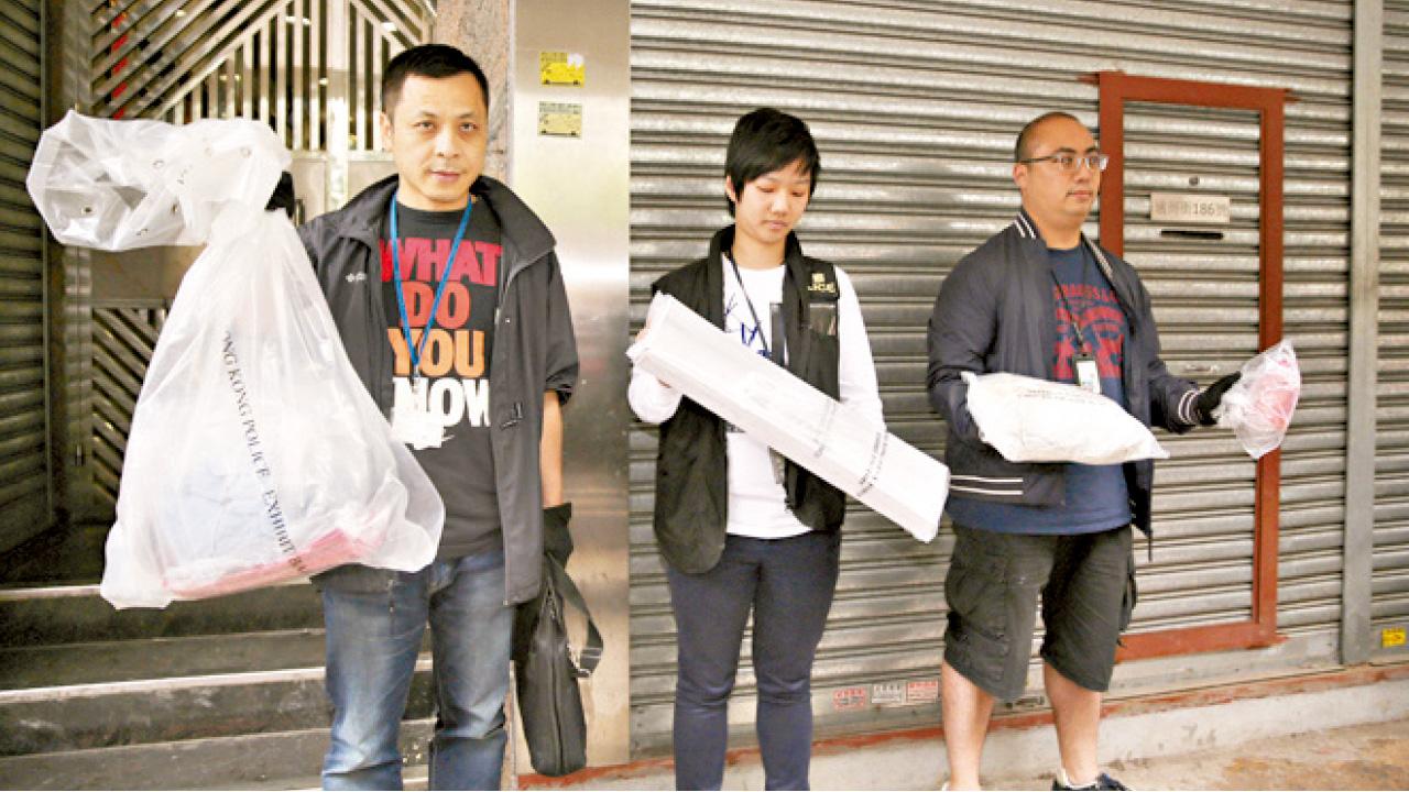 與女職員起金錢糾紛 足浴店女店東遭潑鏹刀刺