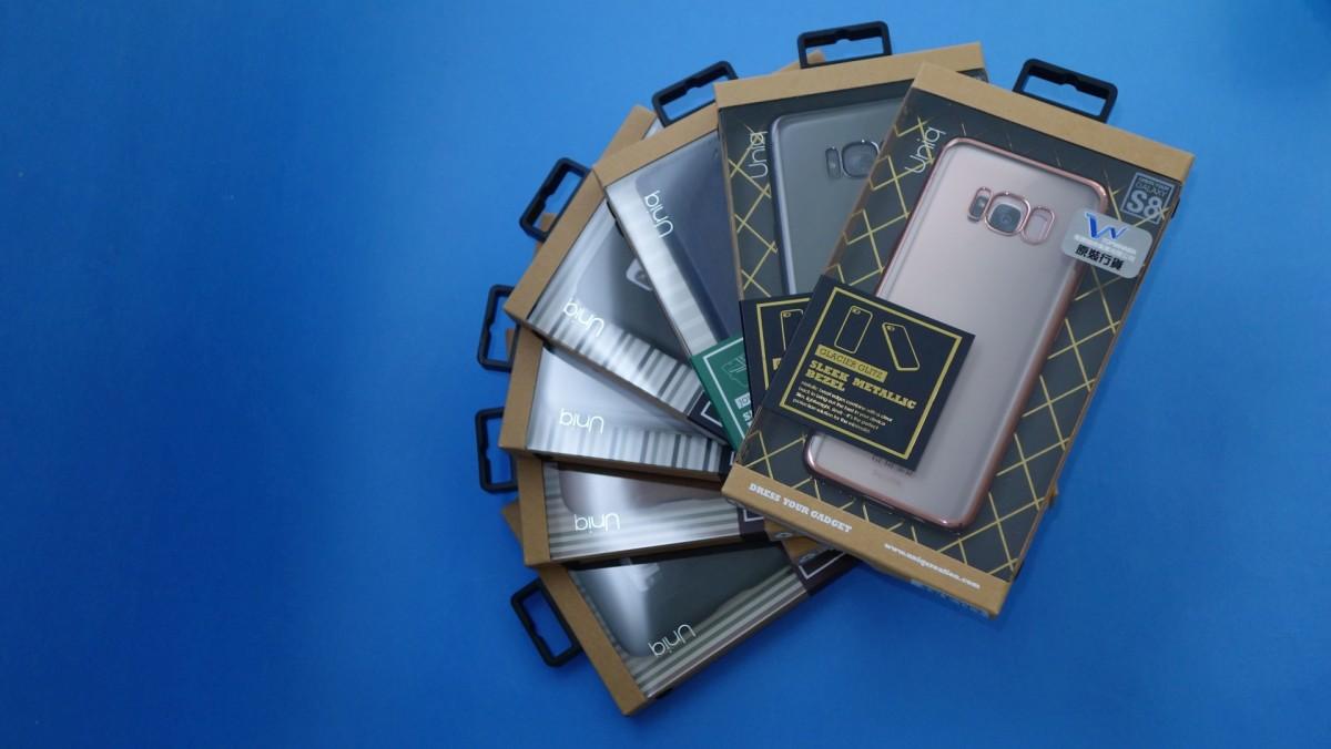 Uniq Dress Your Gadget系列 S8及S8+手機套