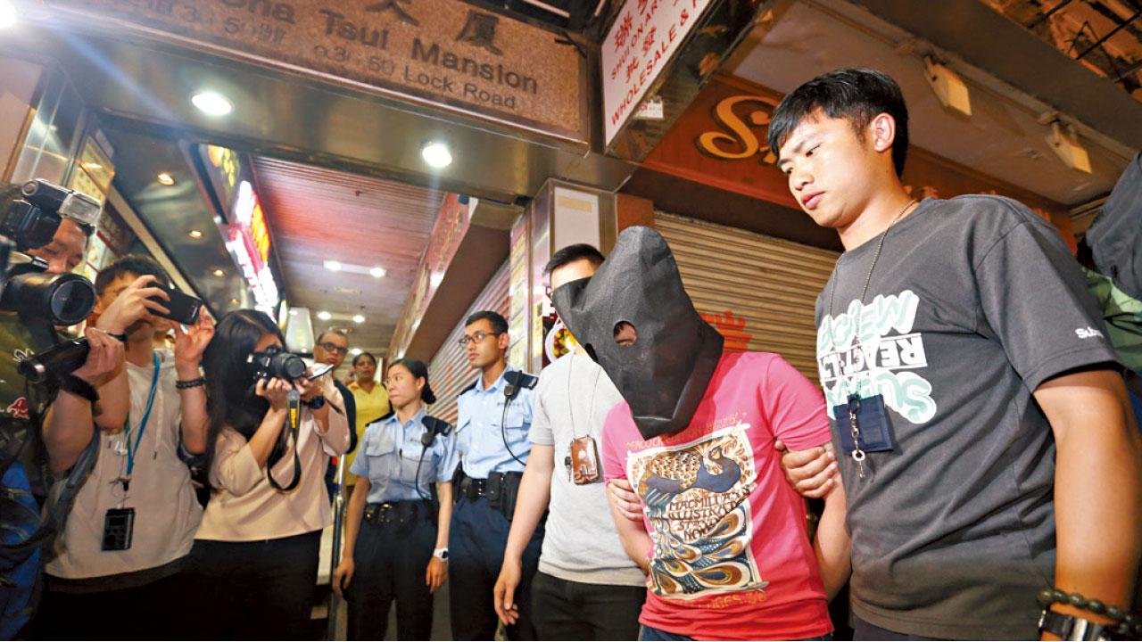 馬紹祥座駕遭爆窗盜竊 警拘兩內地漢 起回文件板腦