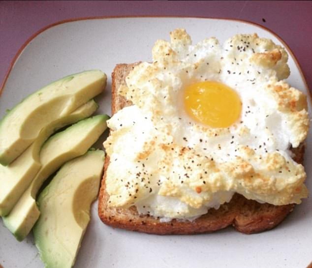 雲伴太陽蛋 早餐添奇觀