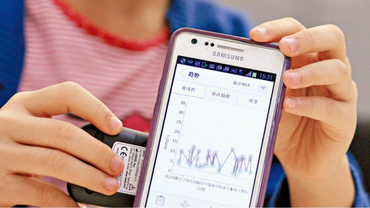 長者兒童難監測血糖水平 監察器手機程式協助控糖