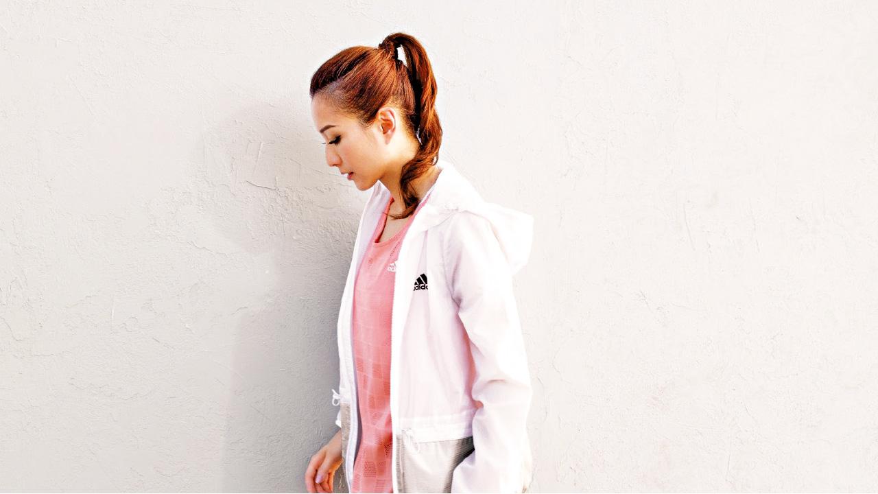 走出運動場的workout tights 