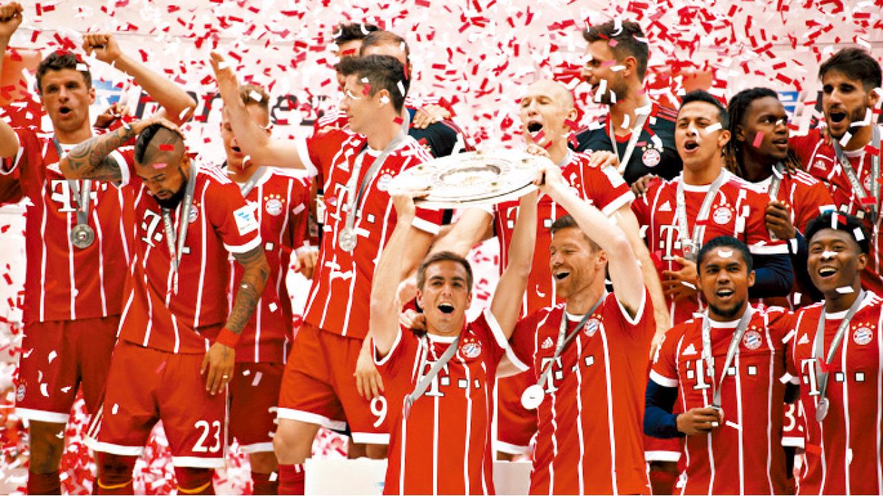 圖片新聞:捧盃告別