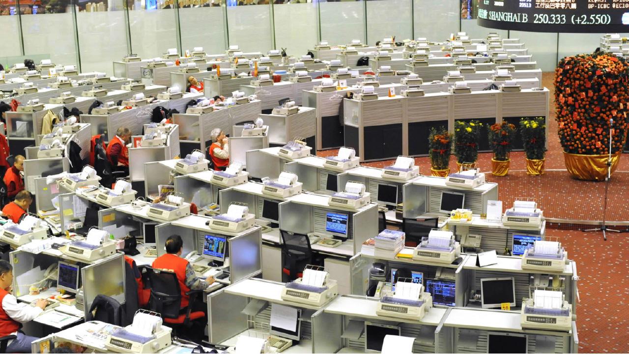 富銀今上市 暗盤增3%