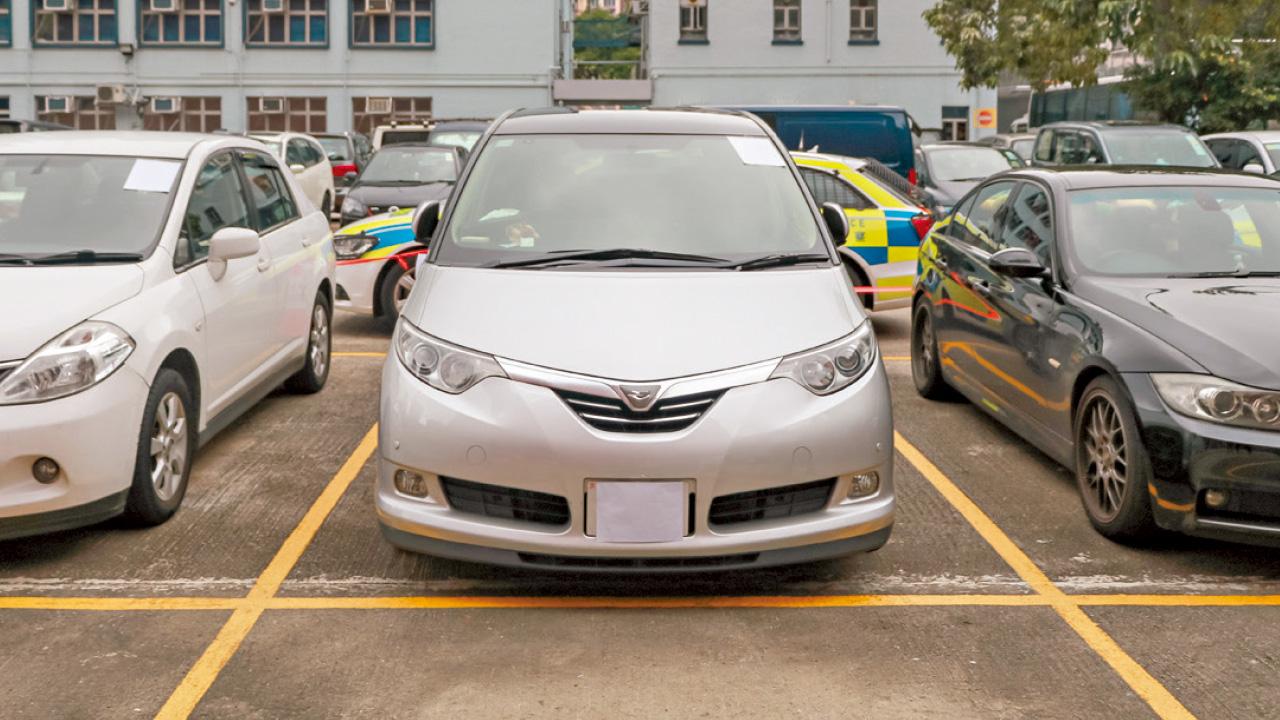 打擊非法載客取酬  警放蛇拘21名Uber司機