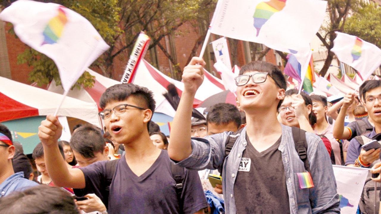 須2年內修法  台大法官裁定禁同婚違憲