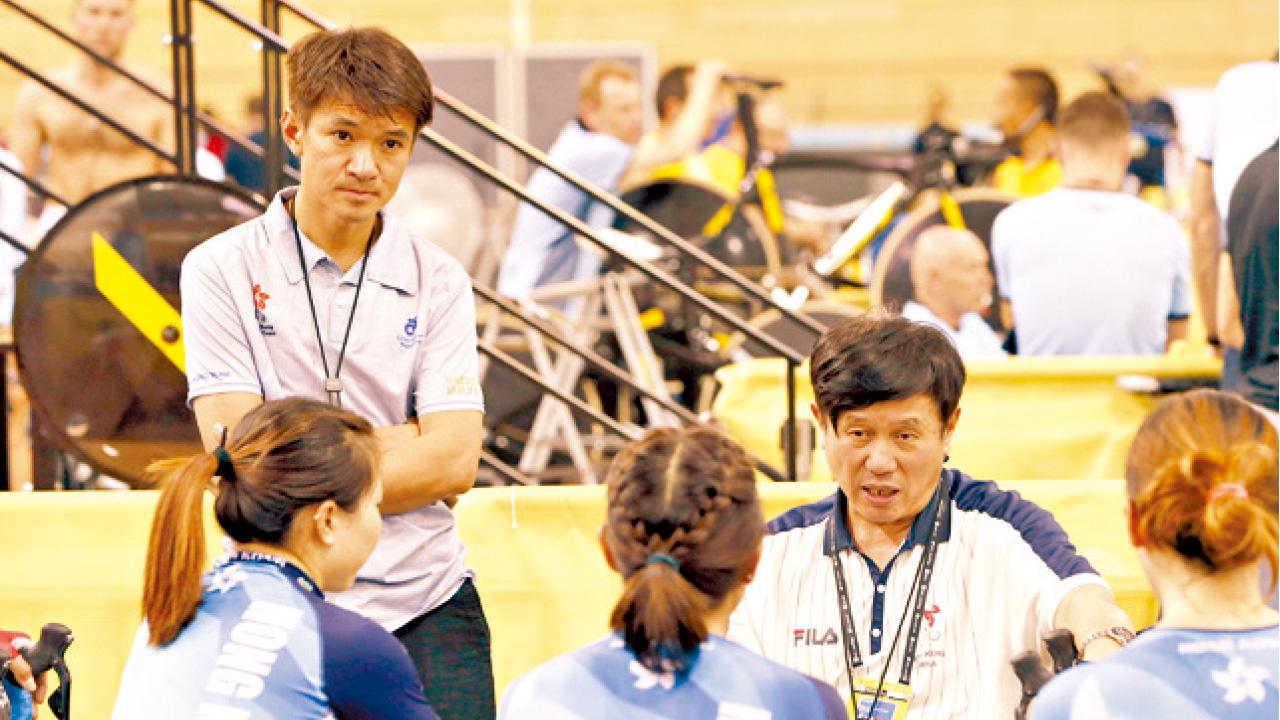 黃金寶辭任港隊教練