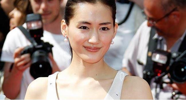 【即時娛樂】綾瀨遙學長澤雅美以脫救人氣