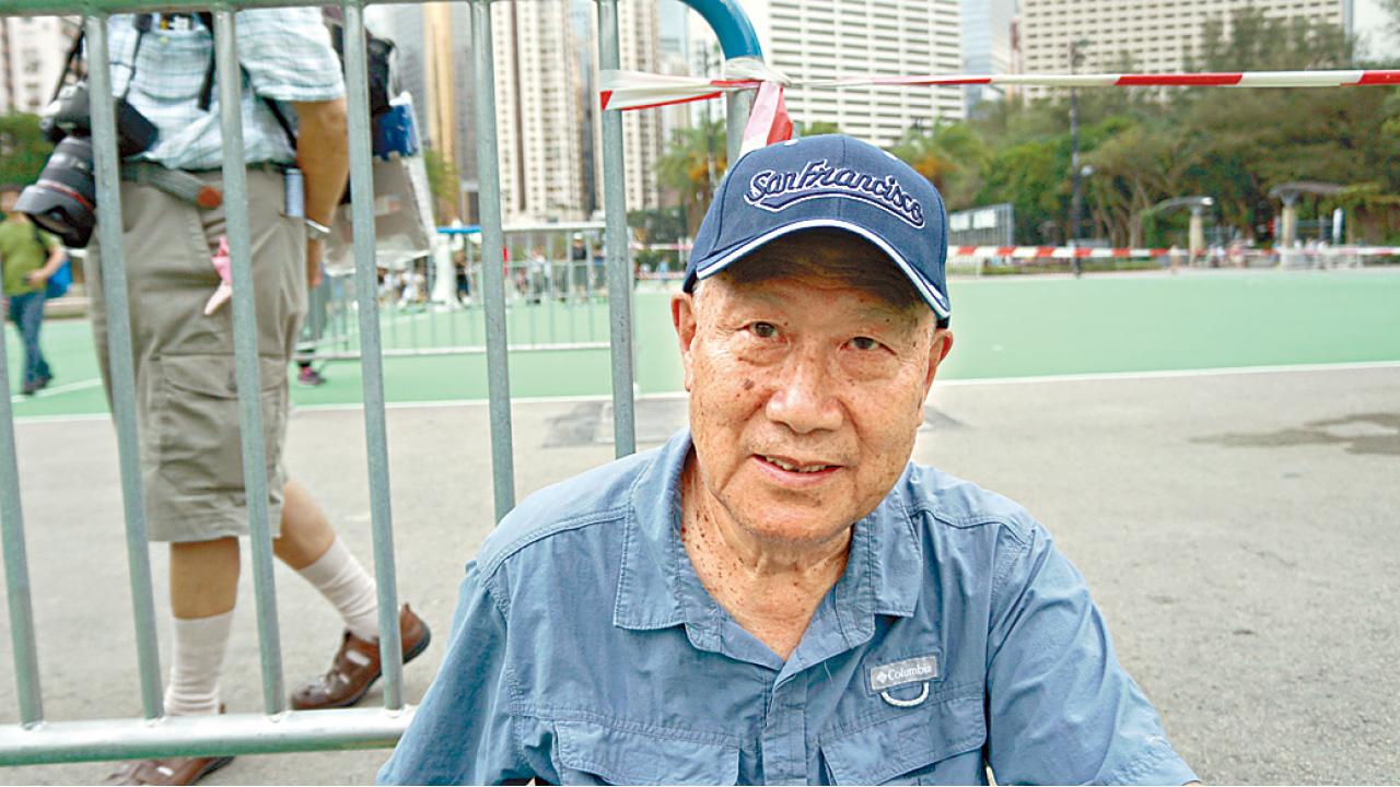 內地年輕人來港悼念 長者仍冀六四獲平反