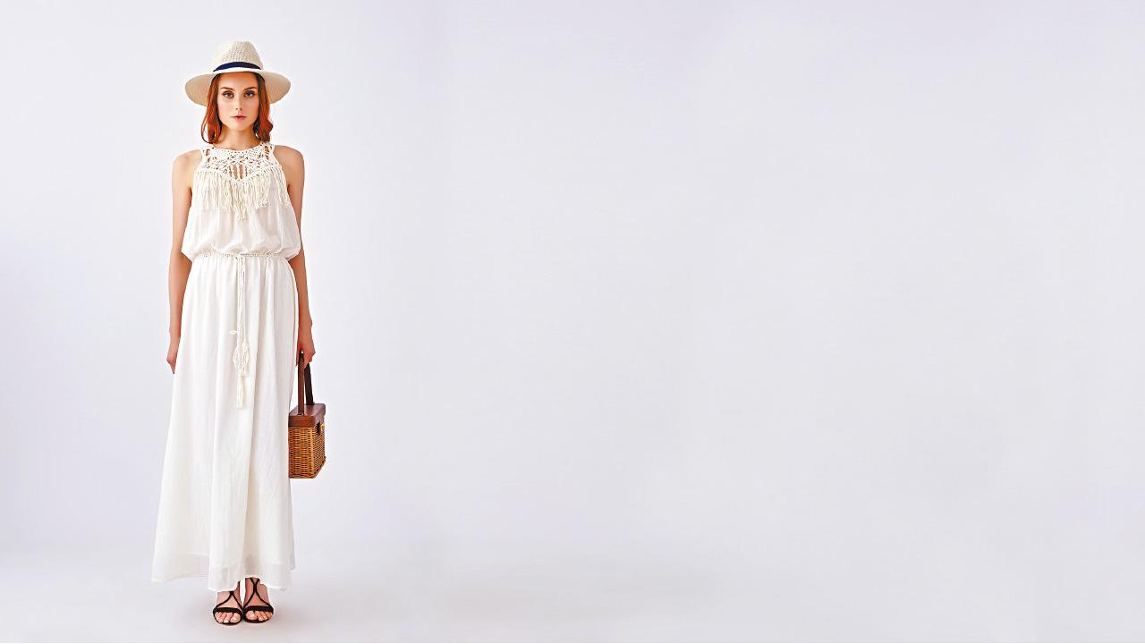 白  閃耀在初夏