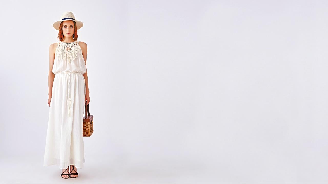 白  閃耀在初夏