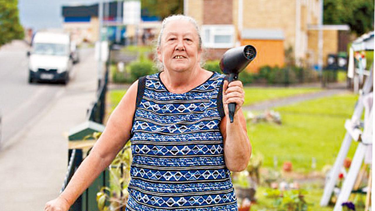 風筒扮影快相 司機乖乖收油