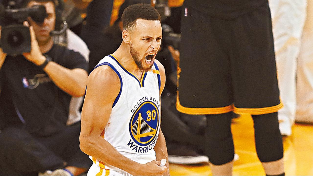 勇士再挫騎士 季後賽14連勝