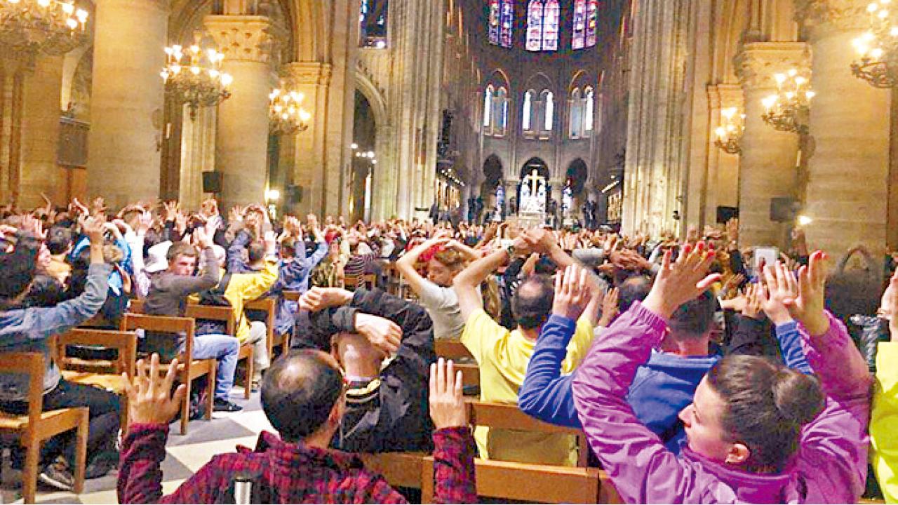 IS孤狼襲警 巴黎聖母院困900遊客