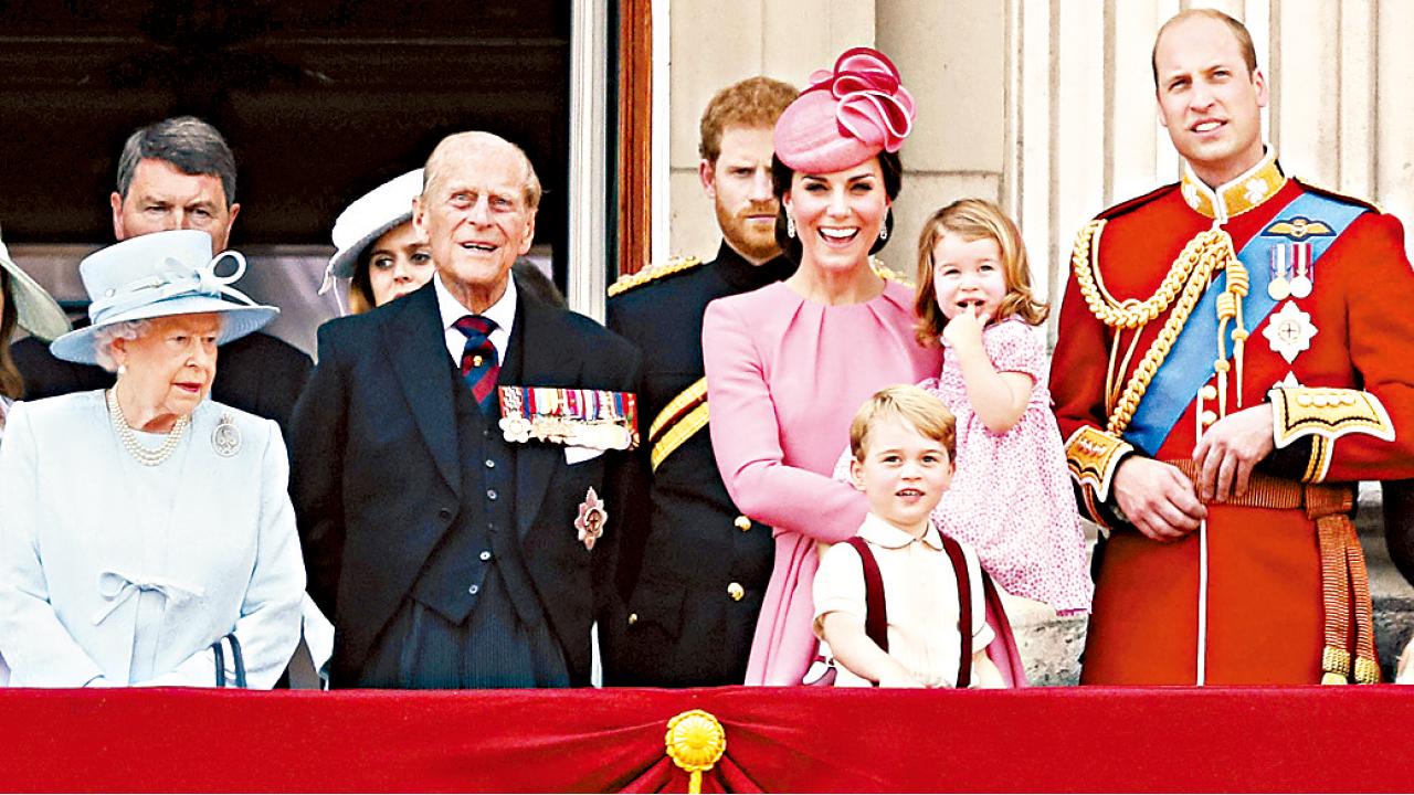 護送戴妃靈柩難受 「不應叫小孩這樣做」  亨利：英皇室無人想繼位