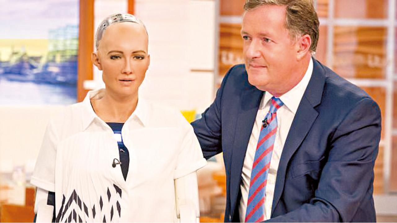 暢論感情和AI威脅  機械女名咀鬥智