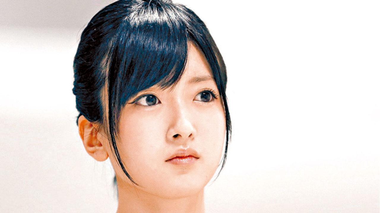 須藤凜凜花交代退隊兼結婚