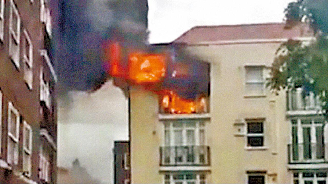 英34大樓外牆不防火 疏散者眾