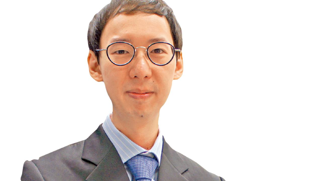 【人物】生活一切均可用化學解釋