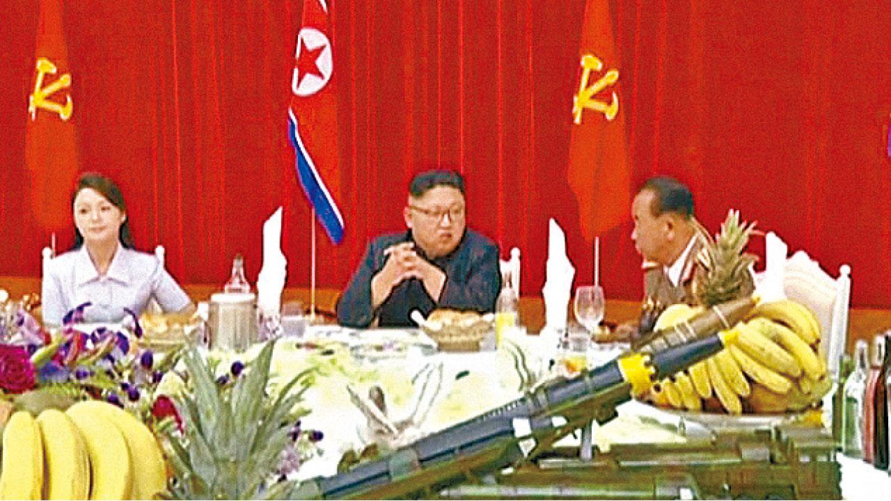 金正恩祝捷宴 「導彈」擺上枱