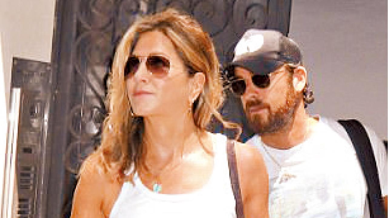 愈爛愈貴唯jeans獨尊