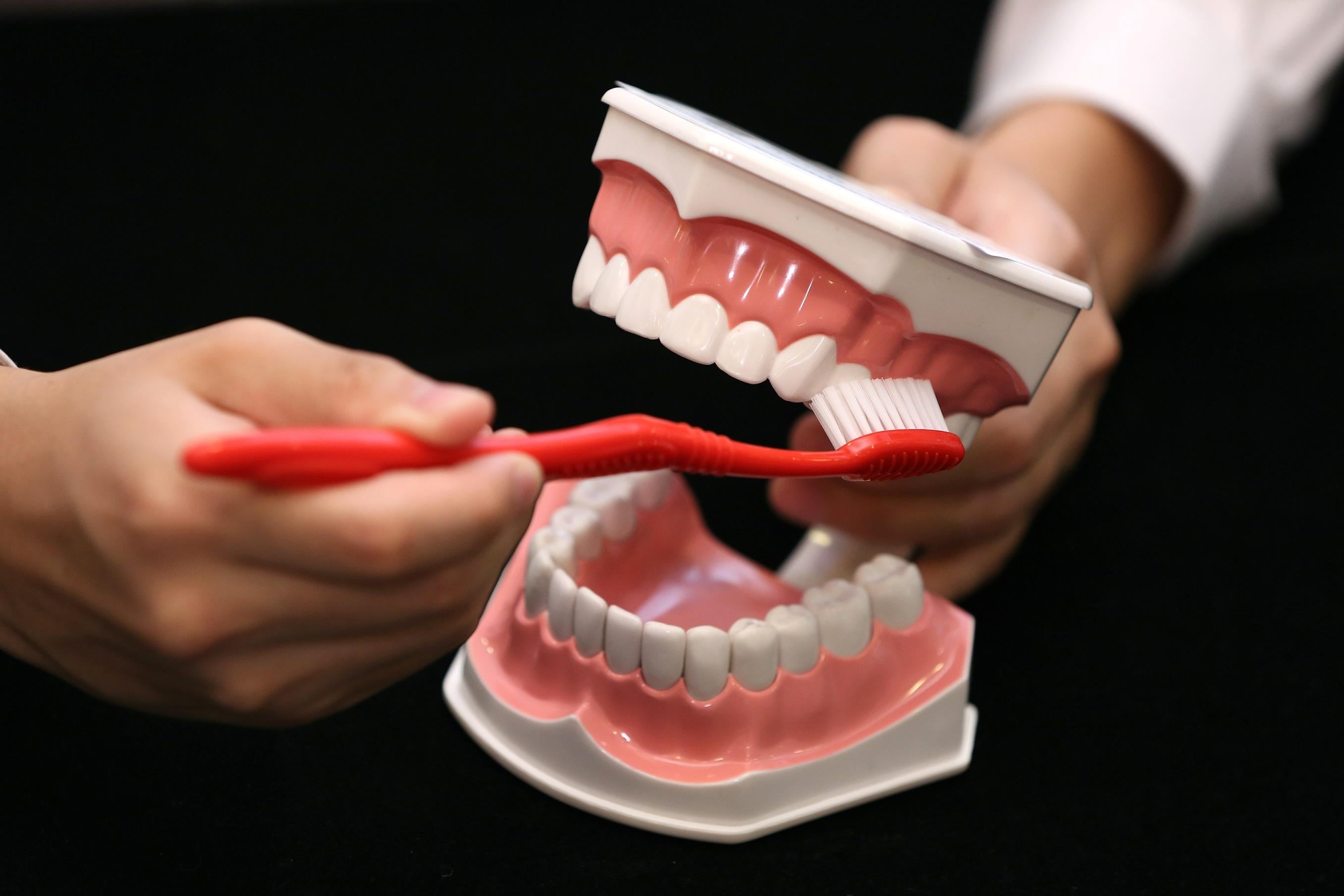 牙科醫院上調教學病人診症費至50元