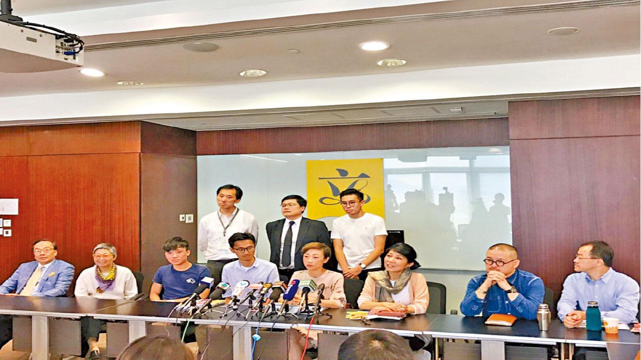 民主派勢阻方案通過 一地兩檢關注組下周成立