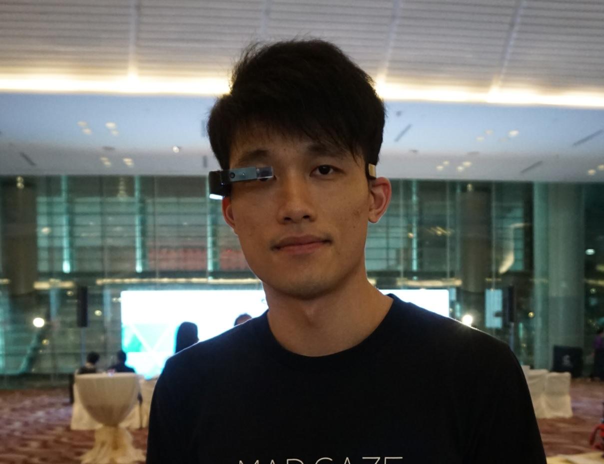 初創企業研智能眼鏡 可夾眼鏡戴 具拍攝功能