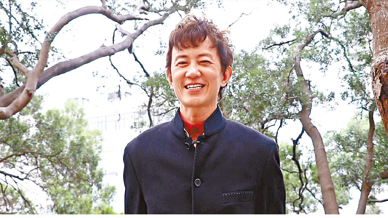 項明生涉非禮男生被帶警署助查