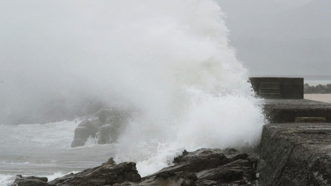 熱帶氣旋「奧鹿」登陸四國 大批來往關西航機取消