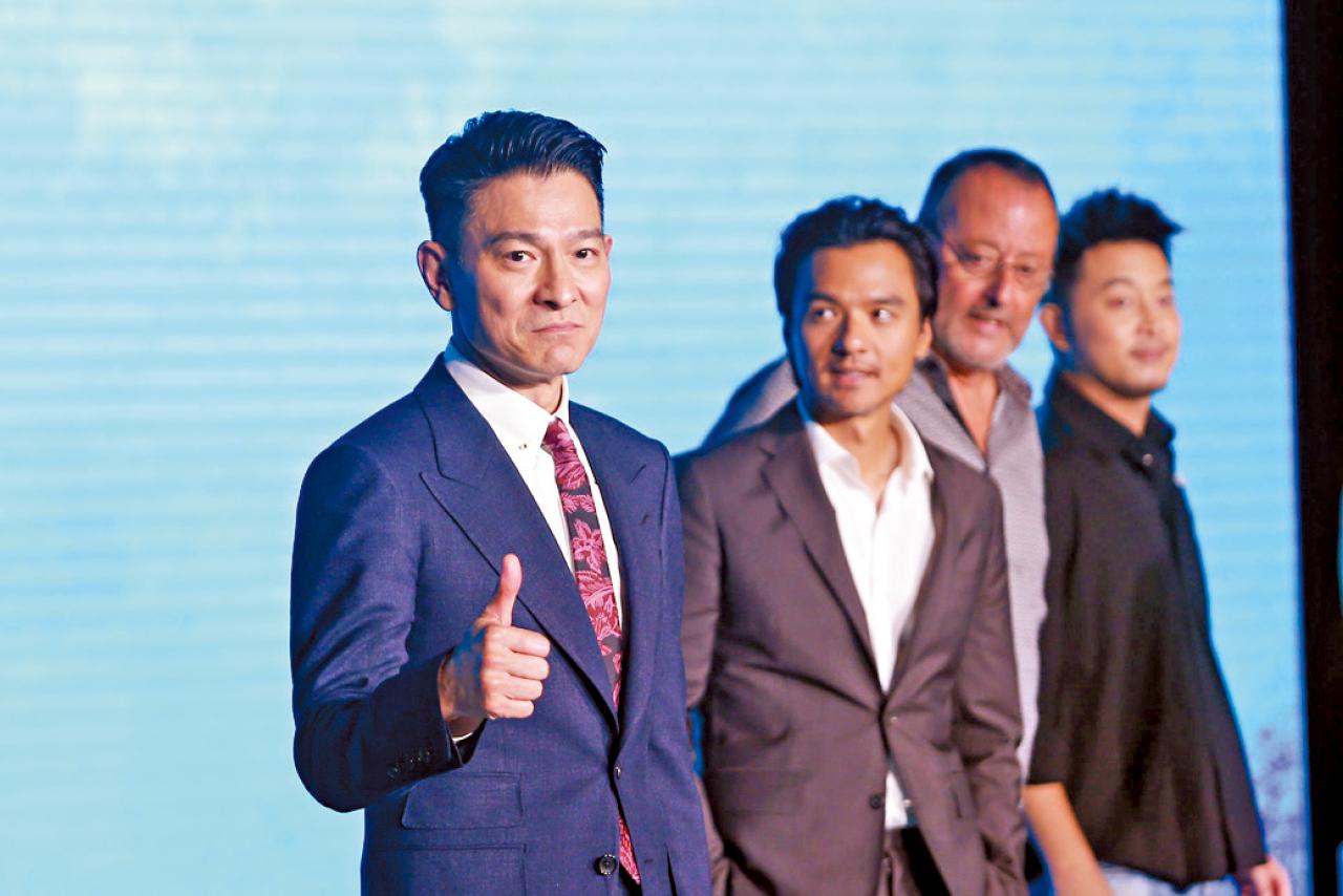 受傷後首公開亮相  華仔：狀態不錯能跑能跳