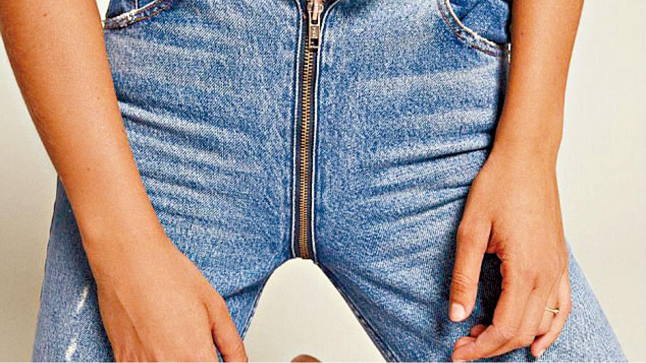 開襠jeans騷圓股