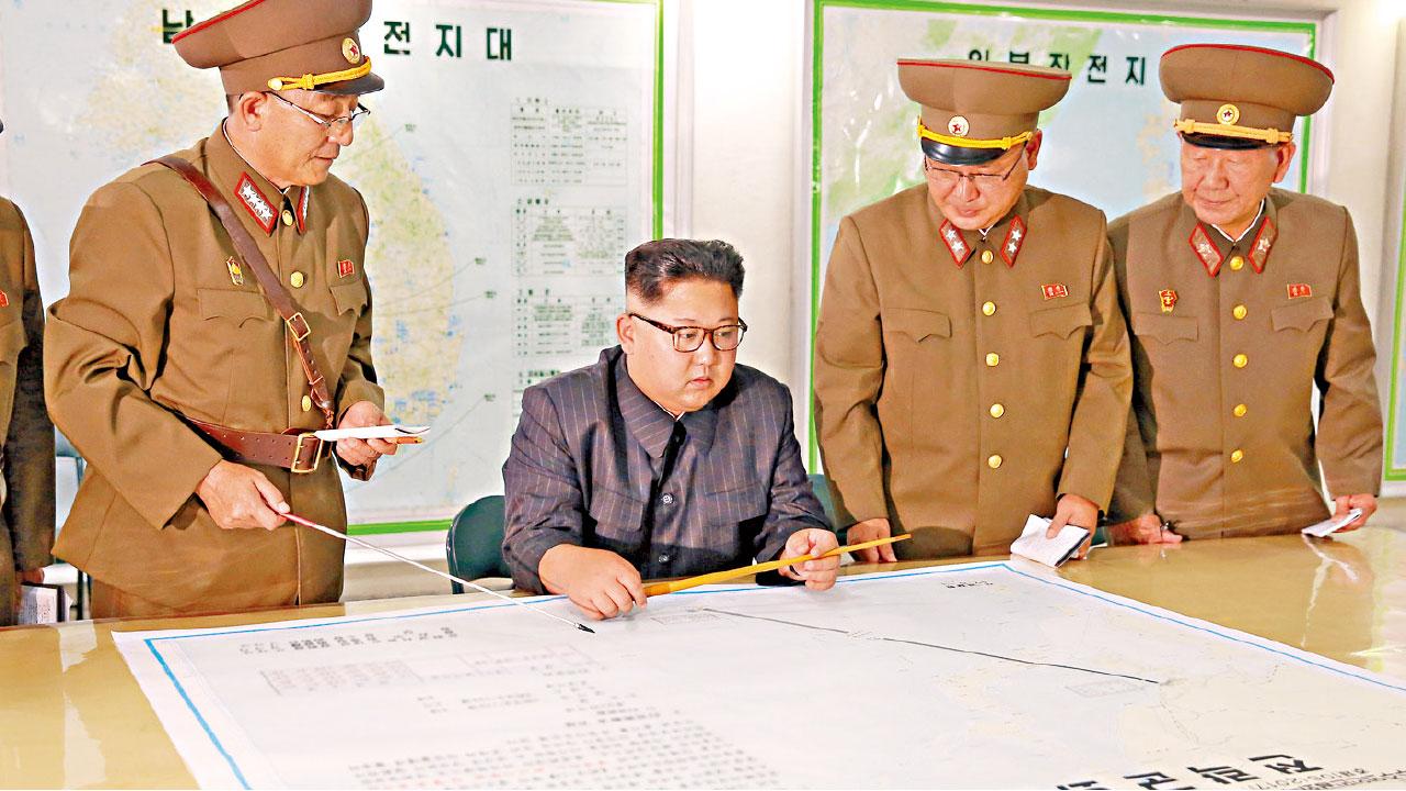 聽取導彈襲關島方案   金正恩：美妄動會有重大決策