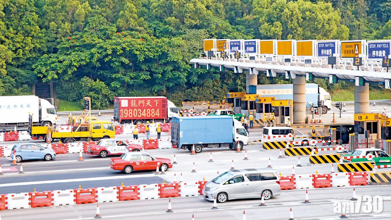 青嶼幹線塞爆3小時 僅開6收費亭 運輸署捱轟