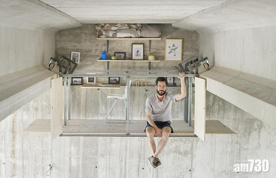 終極露宿者天橋頂築巢 