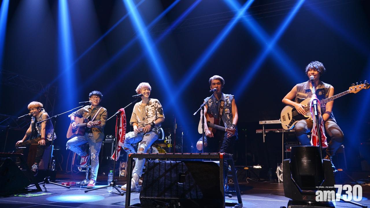 【即時娛樂】成軍10年來港開唱 台灣樂隊八三夭感動全場樂迷 