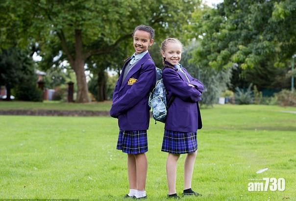 零相似孖女升中學