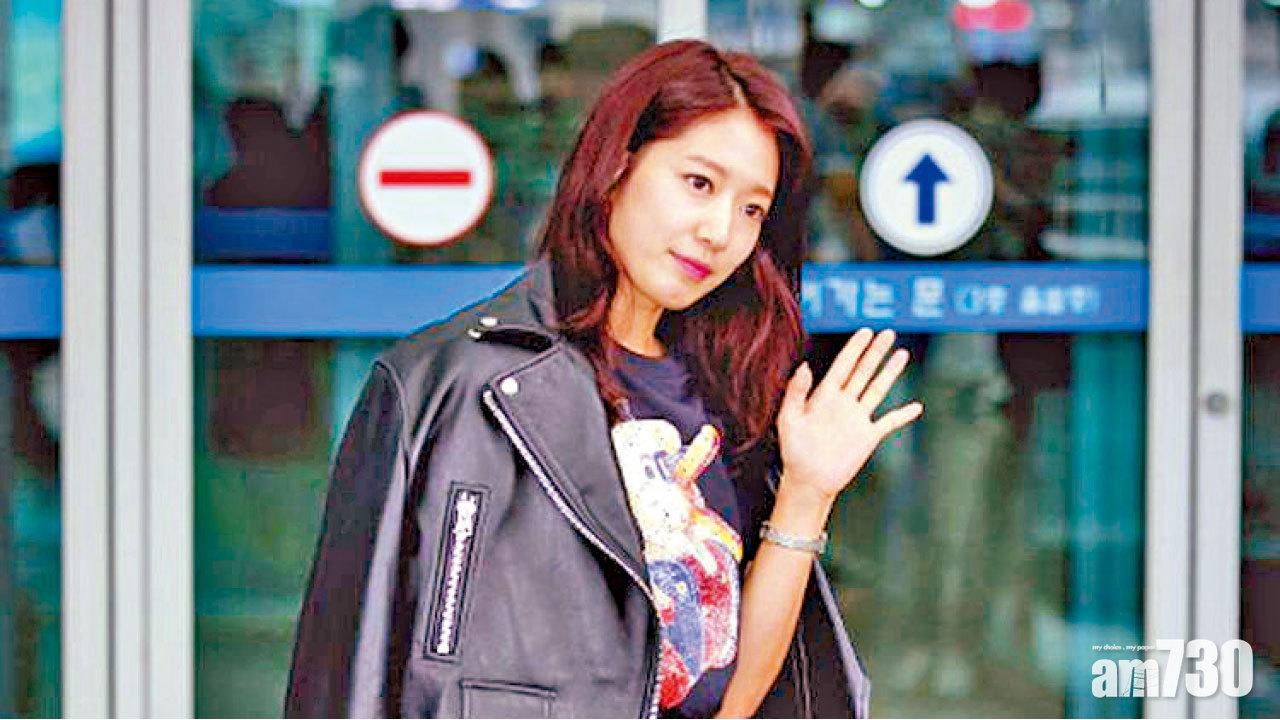 朴信惠紐約撐Coach場