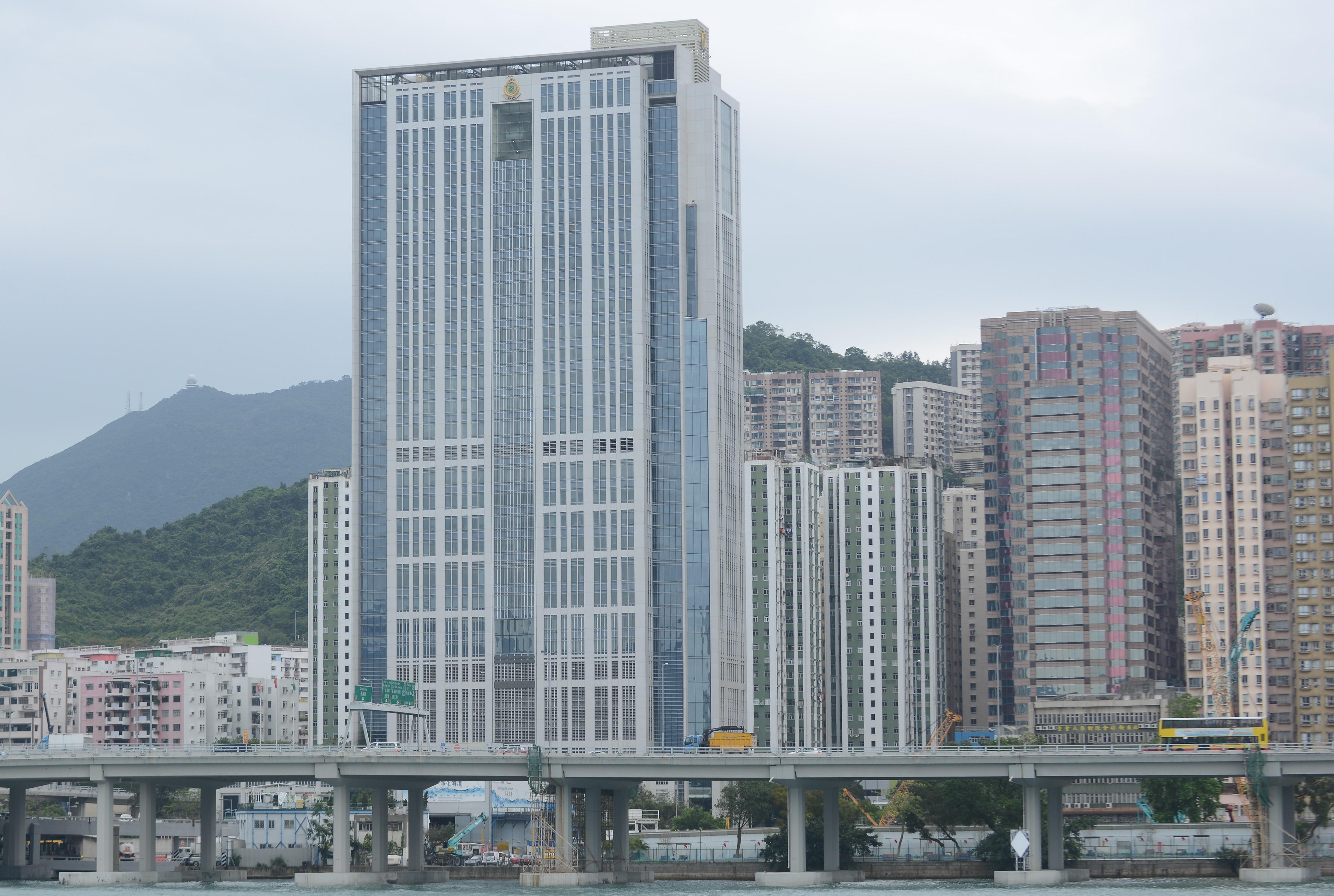 海關拘捕美甲店董事涉收款未供服務