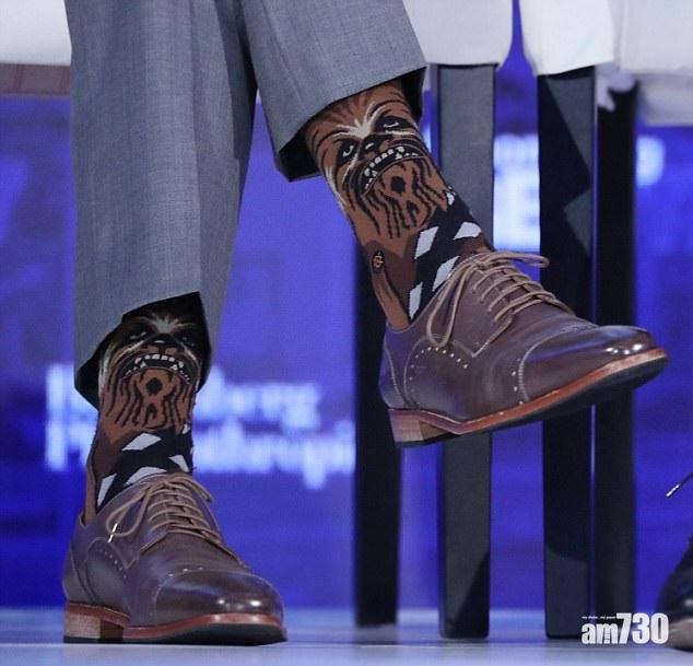 杜魯多強勢襪語