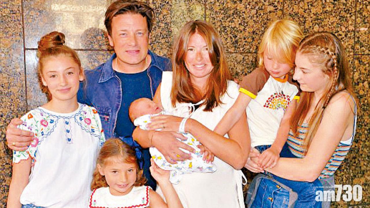 一山不能藏二廚