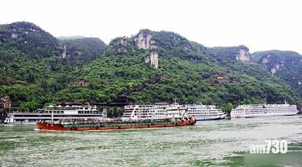 台團遊湖北三峽遇山崩 3電影人身亡