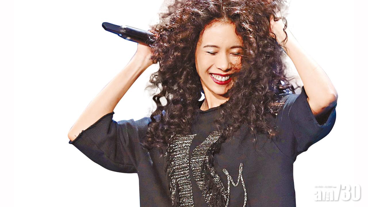 內地歌唱騷再與素人對壘 「爆炸頭」莫文蔚以Hip-hop風迎戰