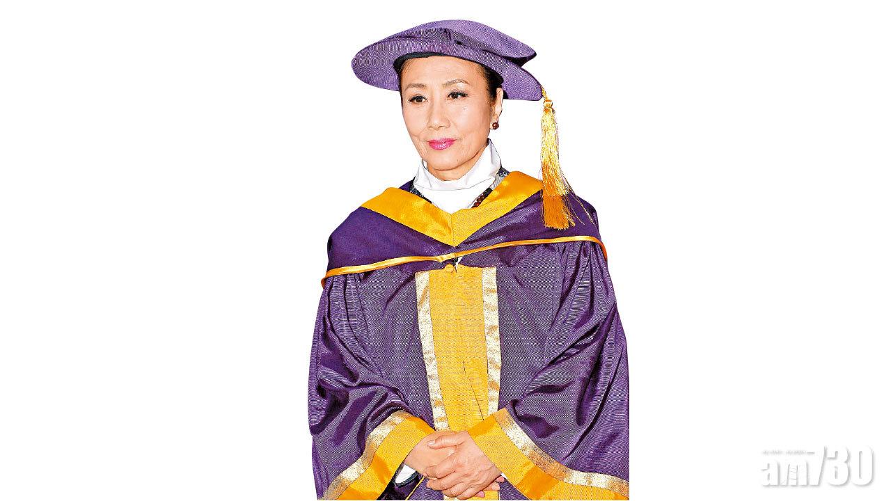 汪明荃否認歧視西九總監