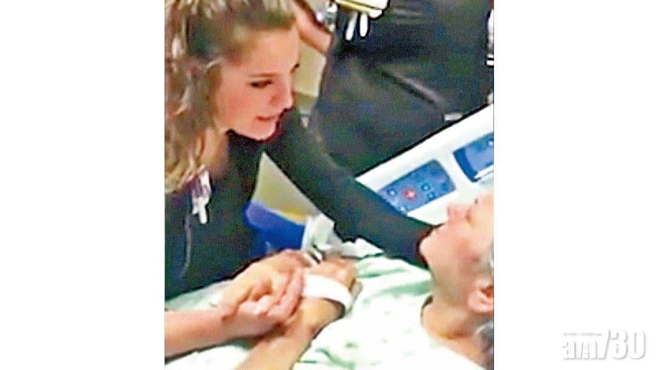 為臨終病人唱歌 護士被封愛心天使