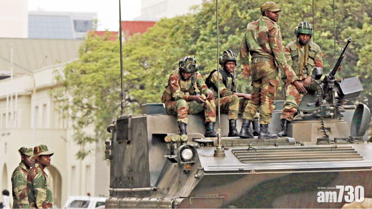 傳津軍方籌組過渡政府 穆加貝堅拒落台